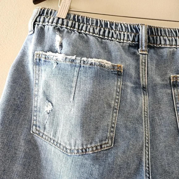 Aerie Daydream Denim Short Blue Distressed Wash Elastic Waist Stretchy Sz Large. - Picture 14 of 16